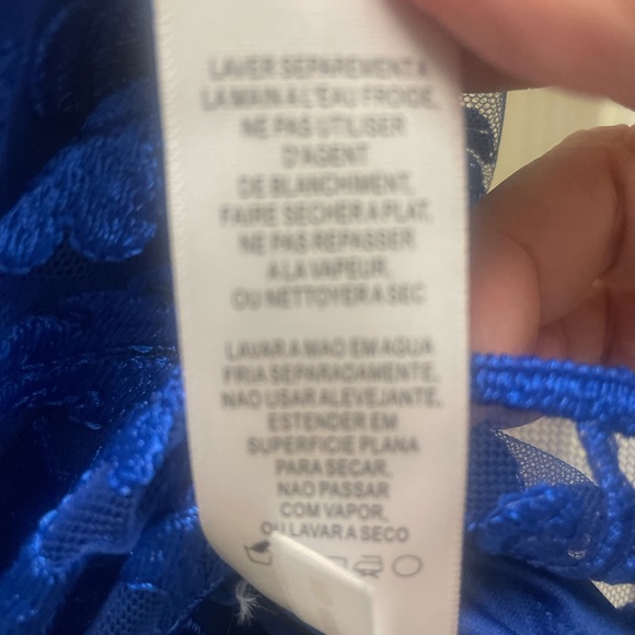 Alex Evenings Royal Blue Lace Tank - Picture 3 of 4